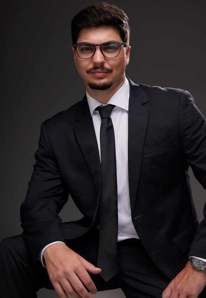 Felipe Azevedo - Advogado